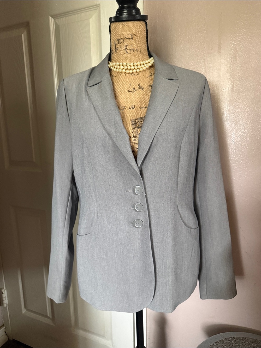 VENUS Light Gray Women's Tailored Blazer